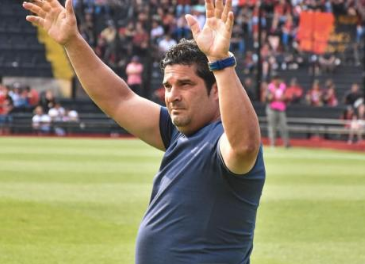 Saralegui: “He dirigido otros equipos, pero como Colón no hay“ | Deportes