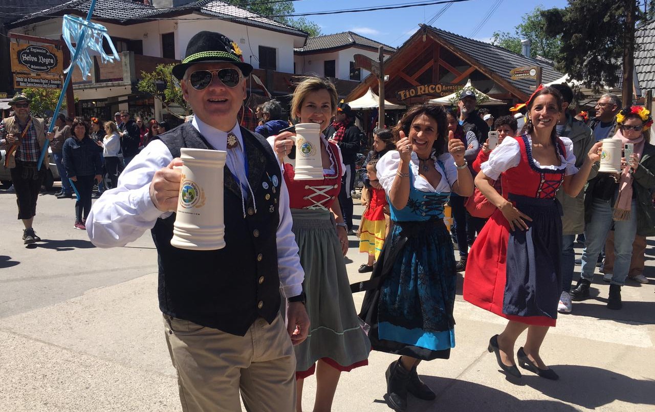 Finde XXL: se esperan cifras récord de reservas en centros turísticos | Información General