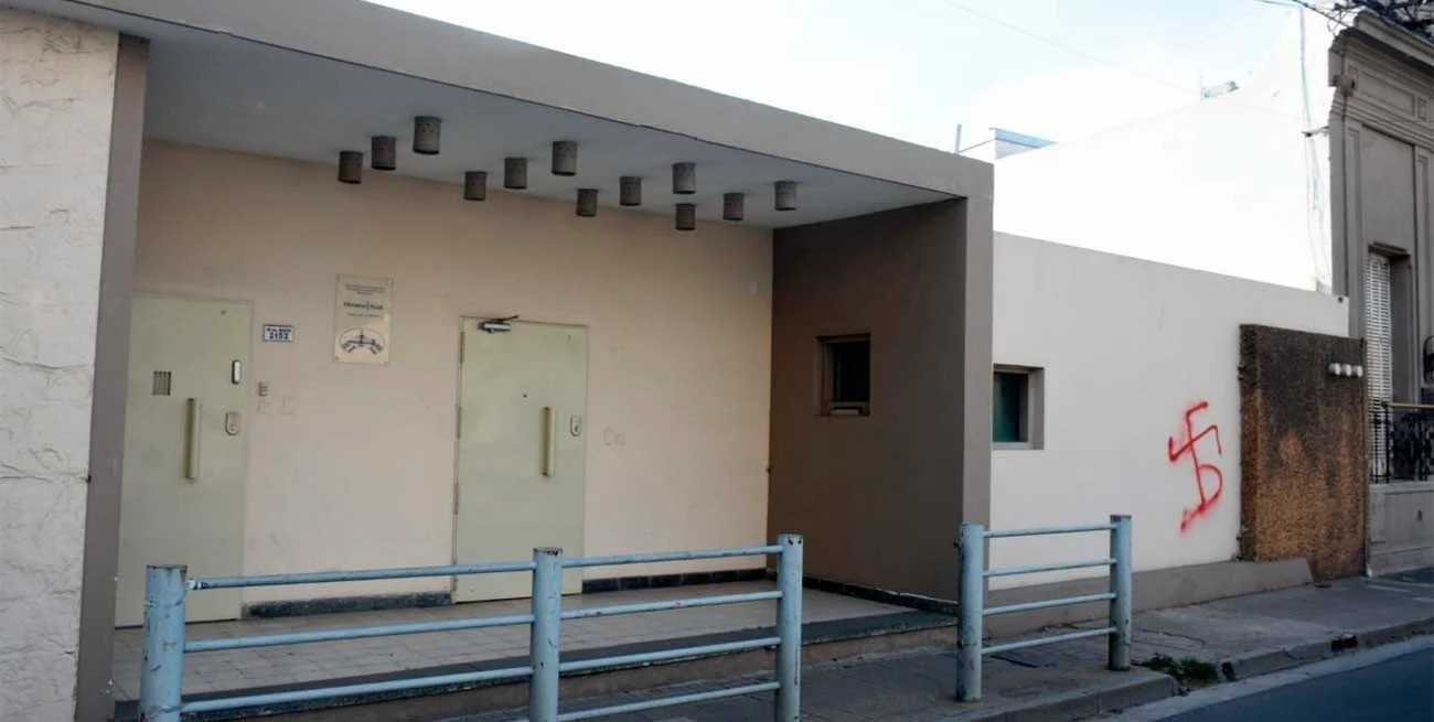 El Municipio repudia las pintadas antisemitas en el Museo Hinenu | Noticias