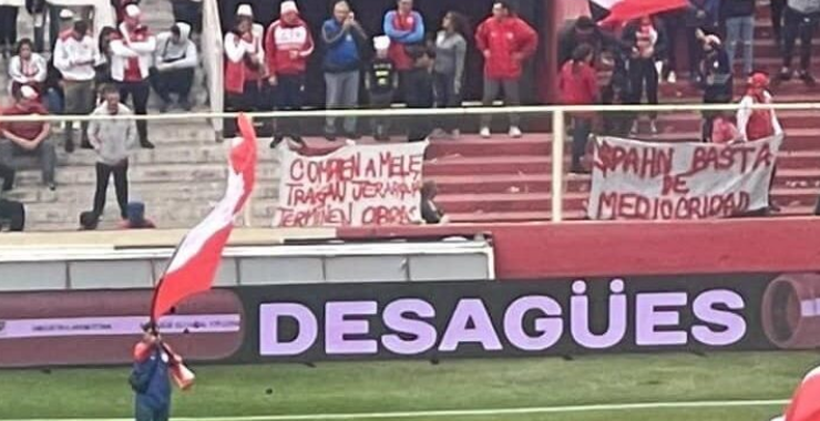 Los hinchas de Unión estallaron de bronca luego de la goleada del sábado | Deportes