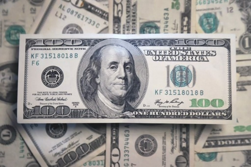 El dólar blue comenzó noviembre en baja y el Banco Central sumó otra jornada de ventas | Información General