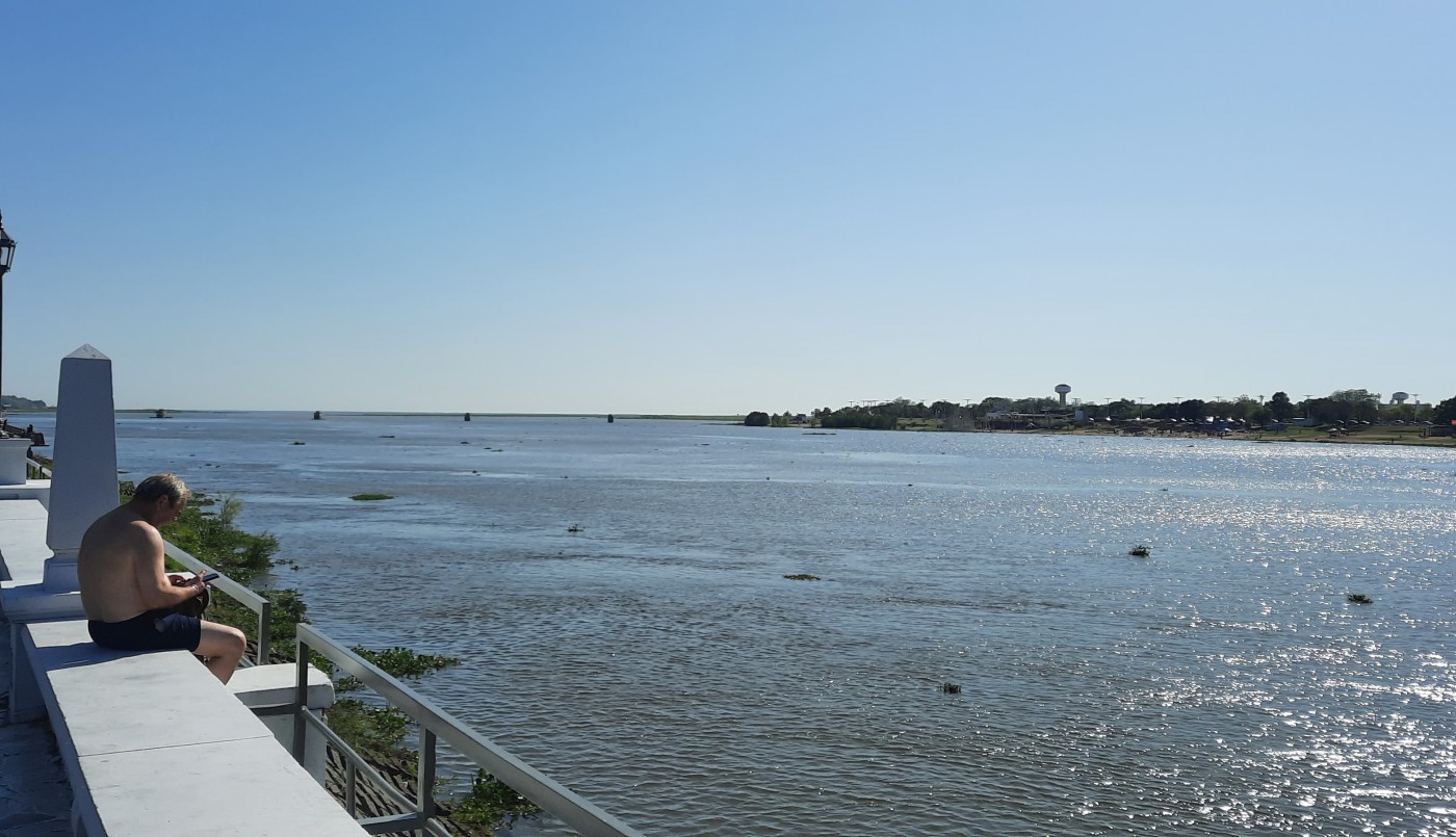 El calor se hace sentir este martes y se espera una temperatura máxima de 33° | Información General