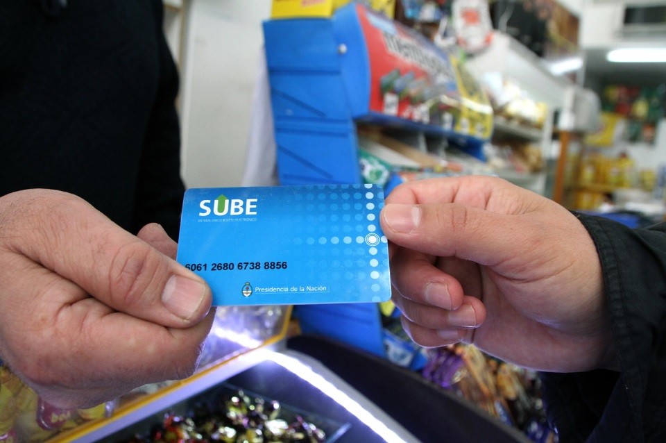 Desde este martes, la tarjeta SUBE costará 490 pesos | Información General