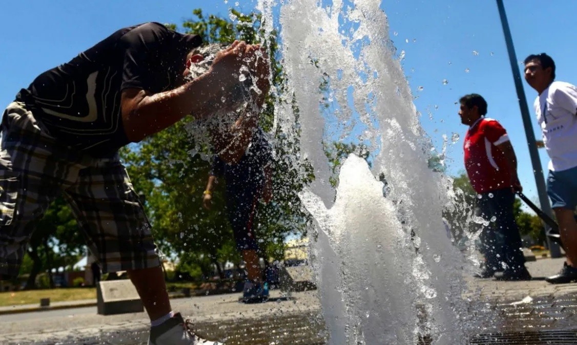 Para derretirse: la sensación térmica superó los 49° en la ciudad | Información General