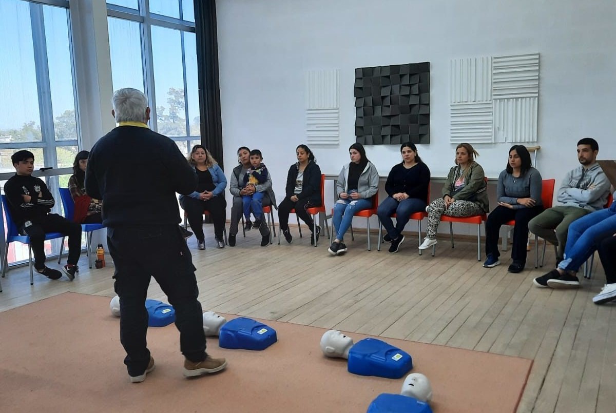 El Cobem ofrece sus capacitaciones en RCP y Primeros Auxilios | Información General