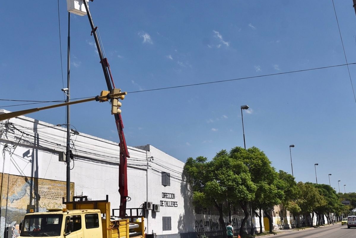 Jatón: “El 65% de la ciudad ya está iluminada con tecnología led” | Información General