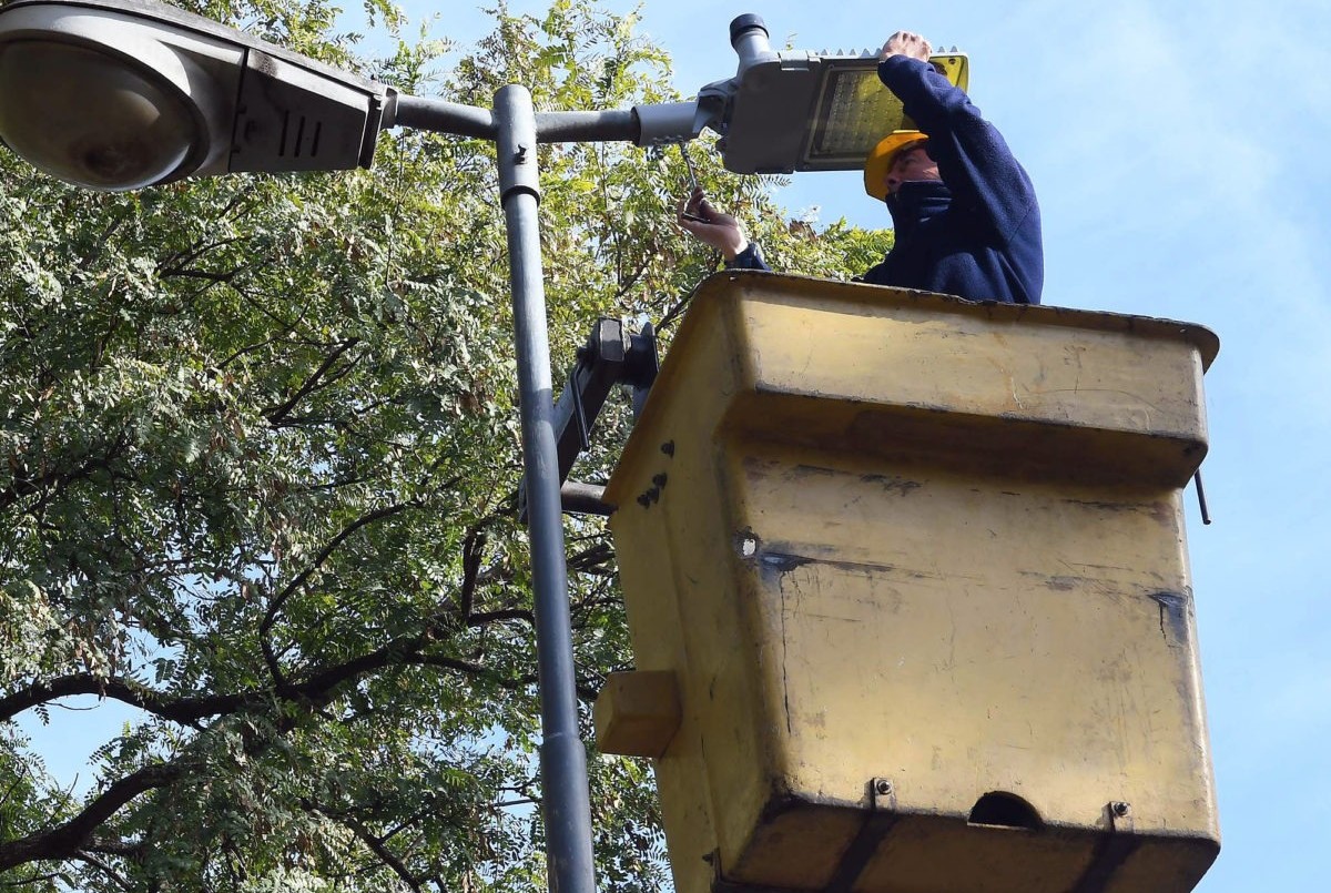 Trabajos de iluminación, fumigación y bacheo previstos para este jueves | Información General