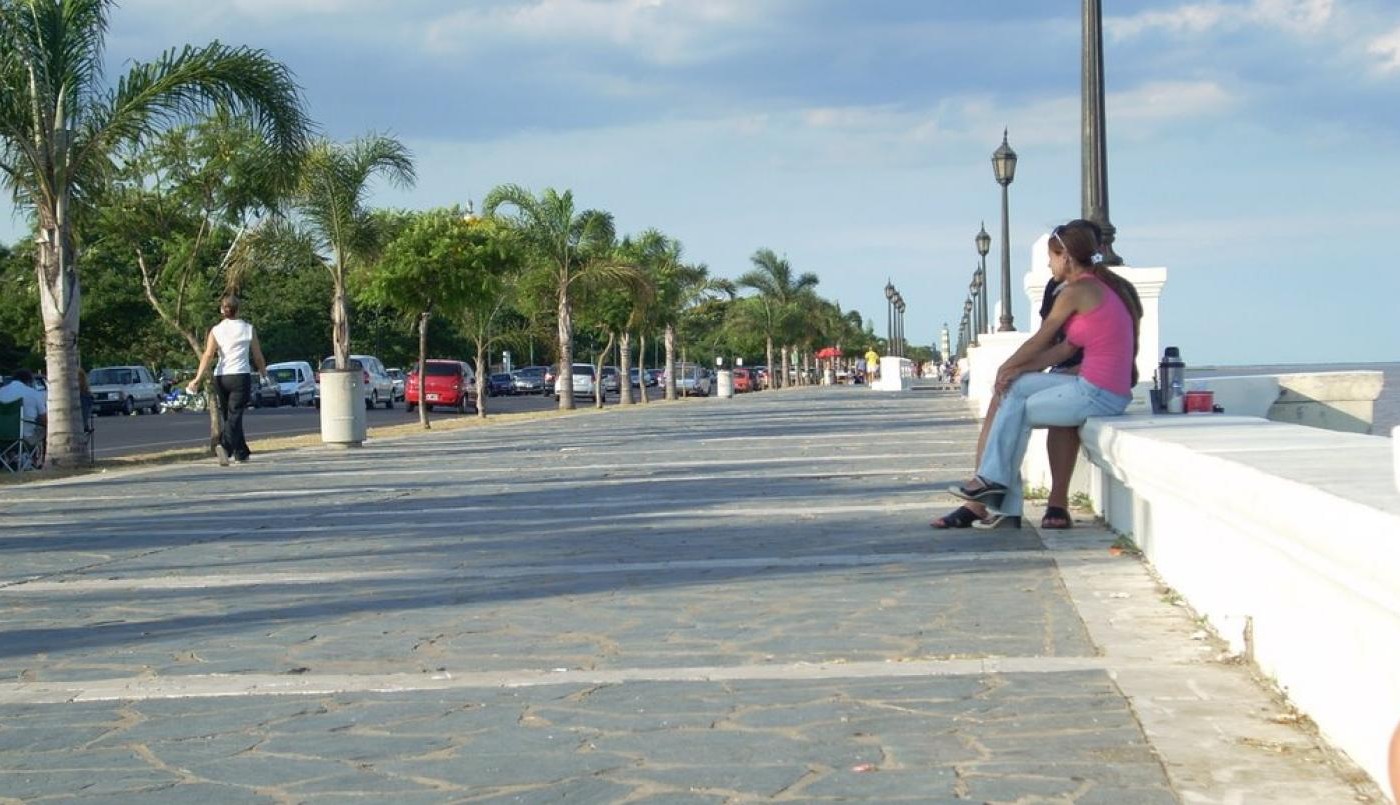 Viernes con temperaturas agobiantes en la ciudad | Información General