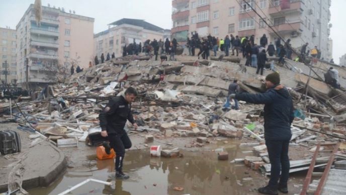 El fútbol argentino hará un minuto de silencio por las víctimas del terremoto en Turquía y Siria | Deportes
