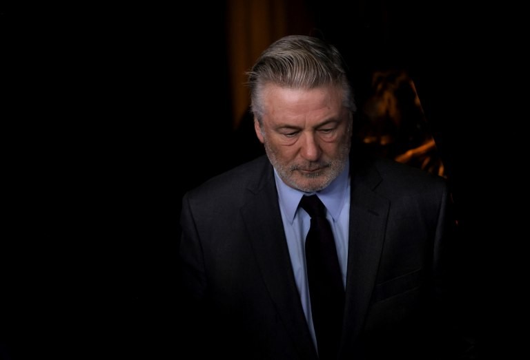 Alec Baldwin se declara inocente de homicidio involuntario tras la muerte de una mujer en el rodaje del fim "Rust" | Espectaculos
