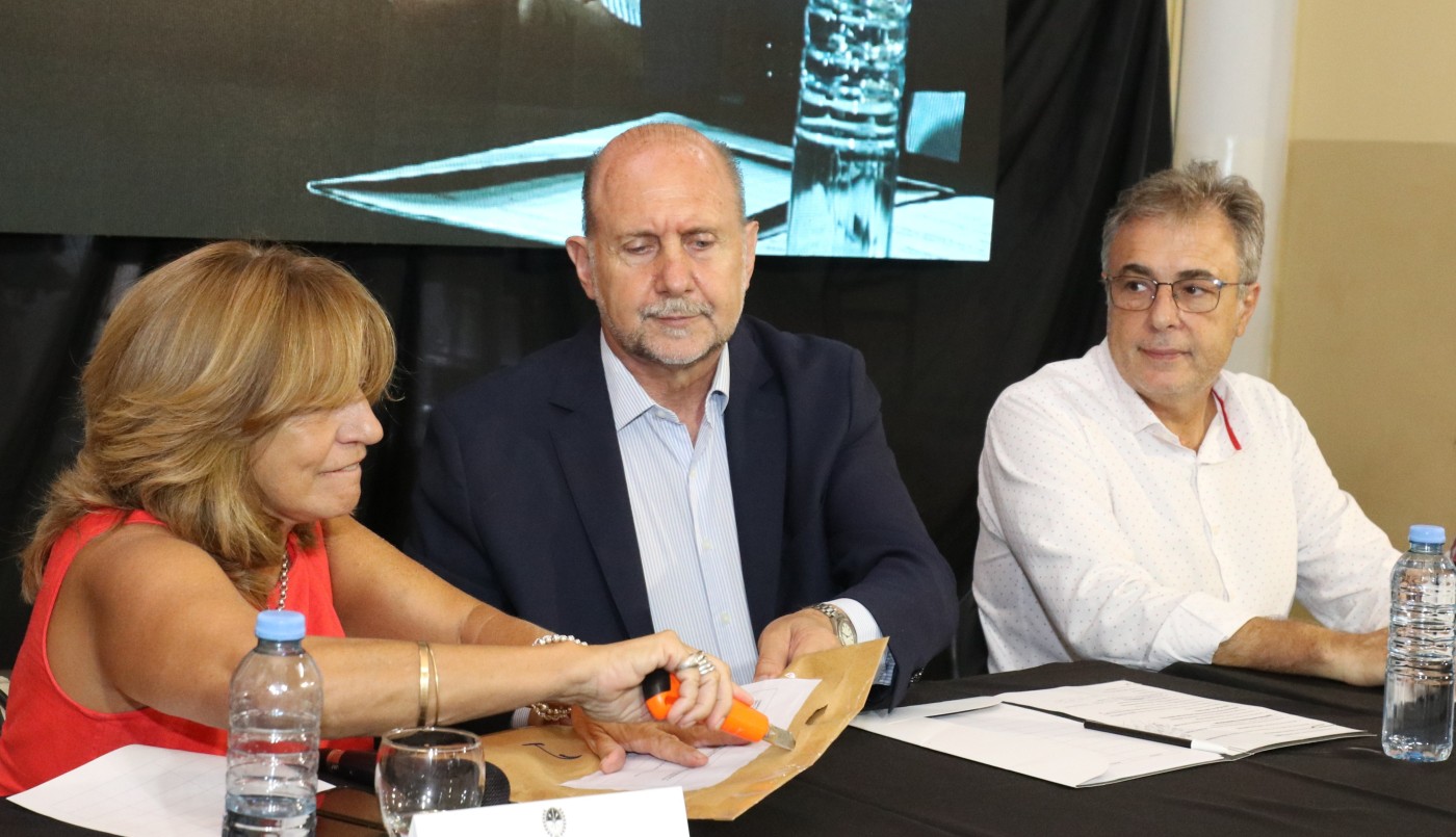 Perotti encabezó la licitación para el edificio Modelo Pospandemia Escuela primaria y Secundaria de Rafaela | Noticias