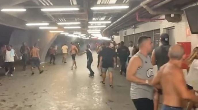 Batalla campal entre hinchas de Flamengo y Vasco da Gama dejó a un herido de gravedad | Deportes