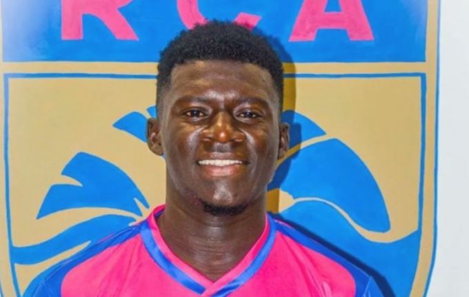 Murió un jugador en pleno partido en Costa de Marfil | Deportes