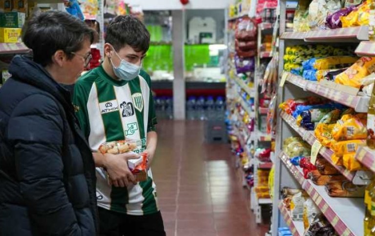 Alimentos: en febrero el consumidor pagó 3,1 veces más de lo que cobró el productor | Nacionales