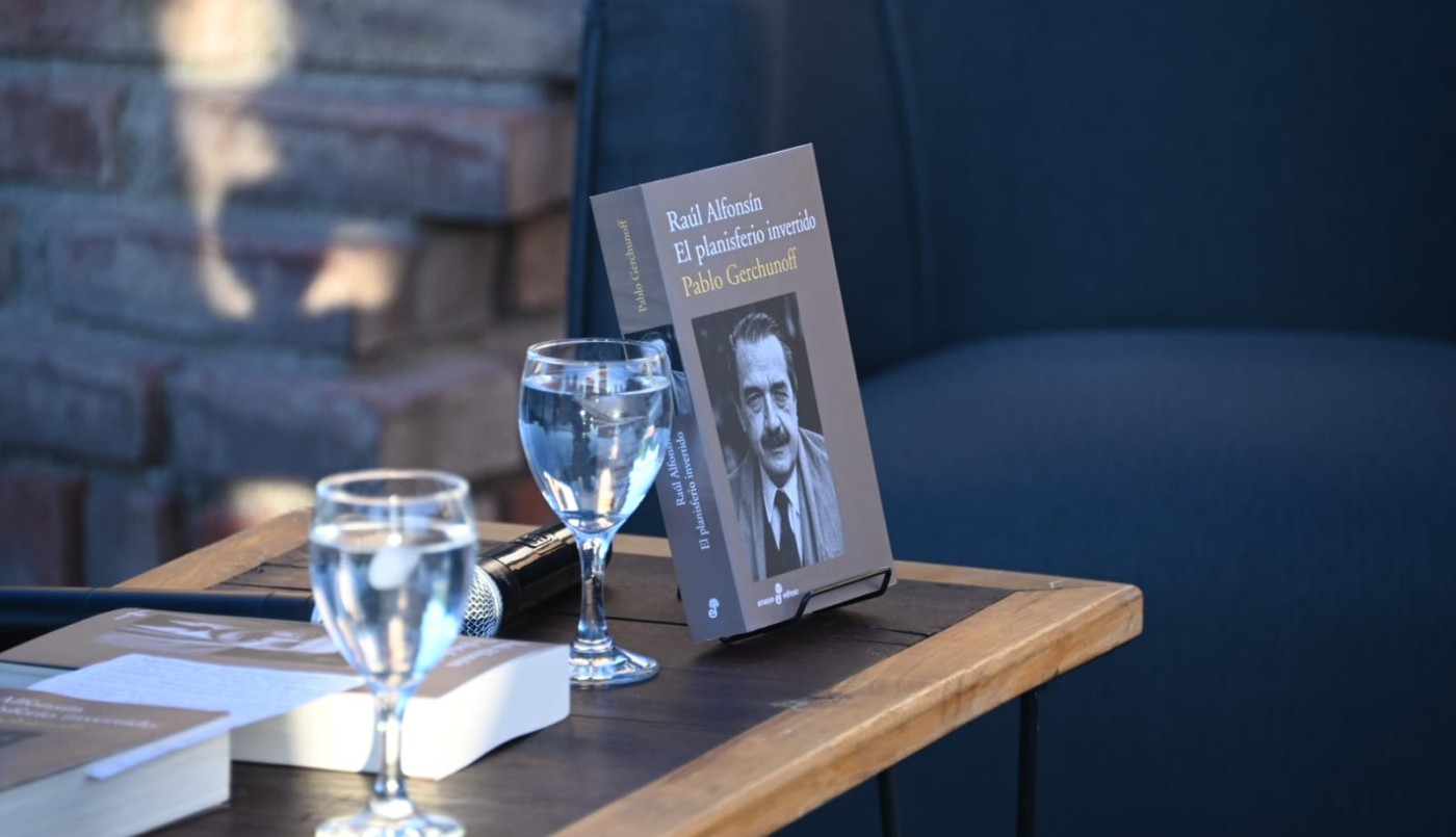 Pablo Gerchunoff presenta "El planisferio invertido" en la Universidad Nacional del Litoral | Información General