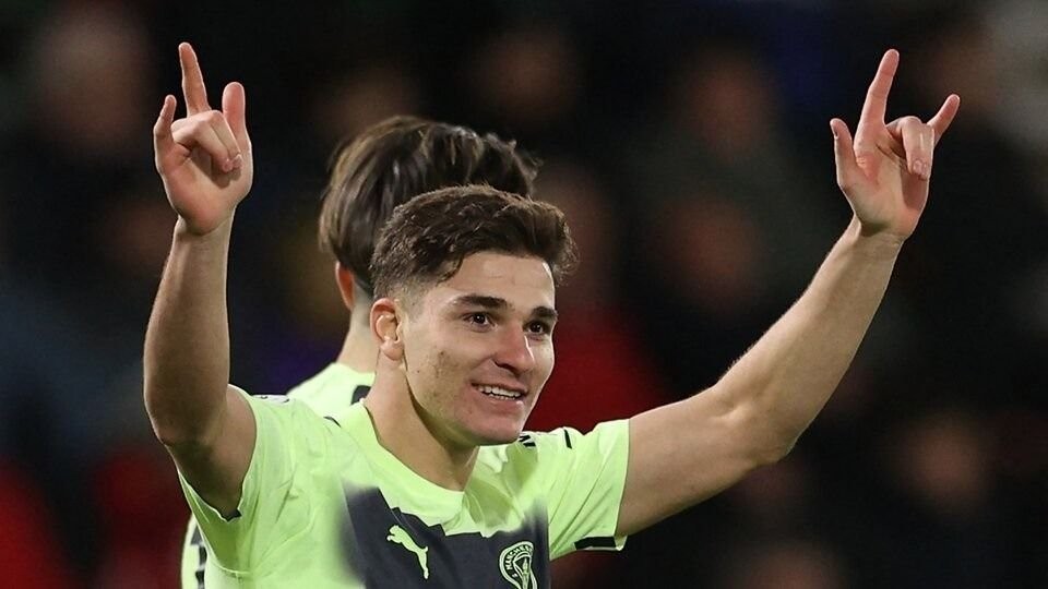 Julián Álvarez renovó su contrato con Manchester City | Deportes