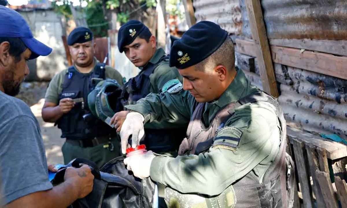 Ejército en Rosario: efectivos piden que los autoricen a portar armas | Información General
