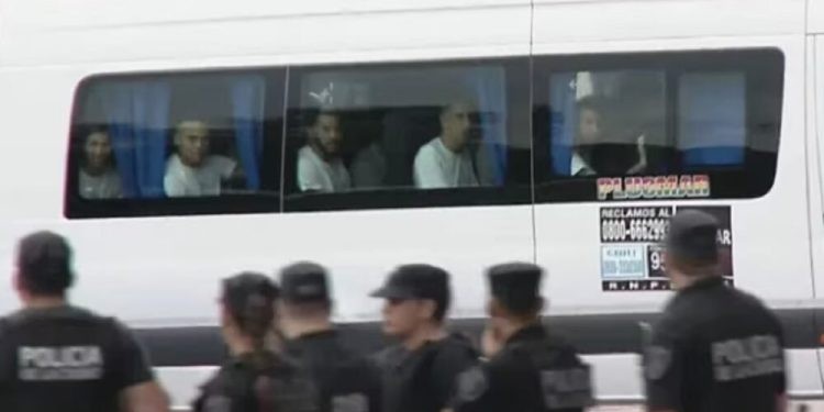 La Selección llegó al Monumental en combis y sin ningún inconveniente | Deportes