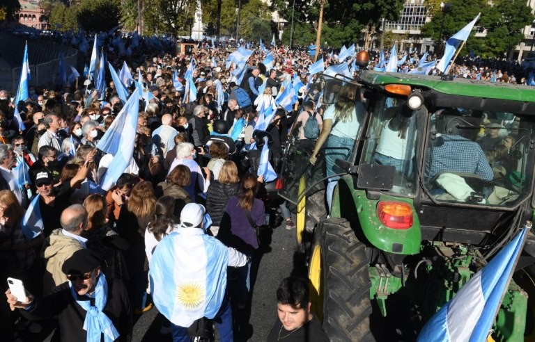 El campo prepara una nueva protesta en Buenos Aires en reclamo de alivio fiscal y financiero | Información General