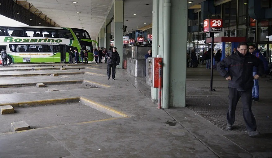 Advierten que podría haber paro de colectivos en Semana Santa | Información General