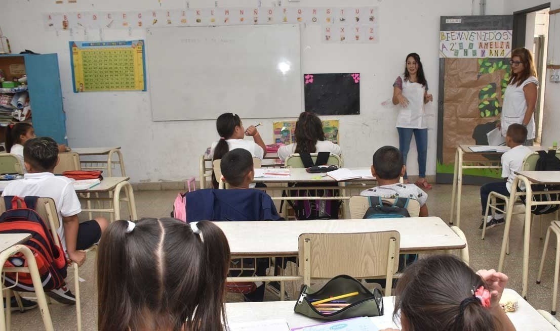 Más de 7200 docentes beneficiados con la reducción del Impuesto a las Ganancias | Información General