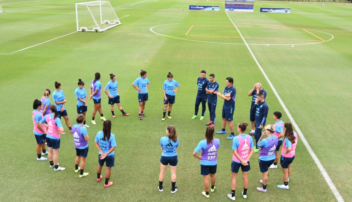El seleccionado femenino se prepara para los amistosos ante Venezuela | Deportes