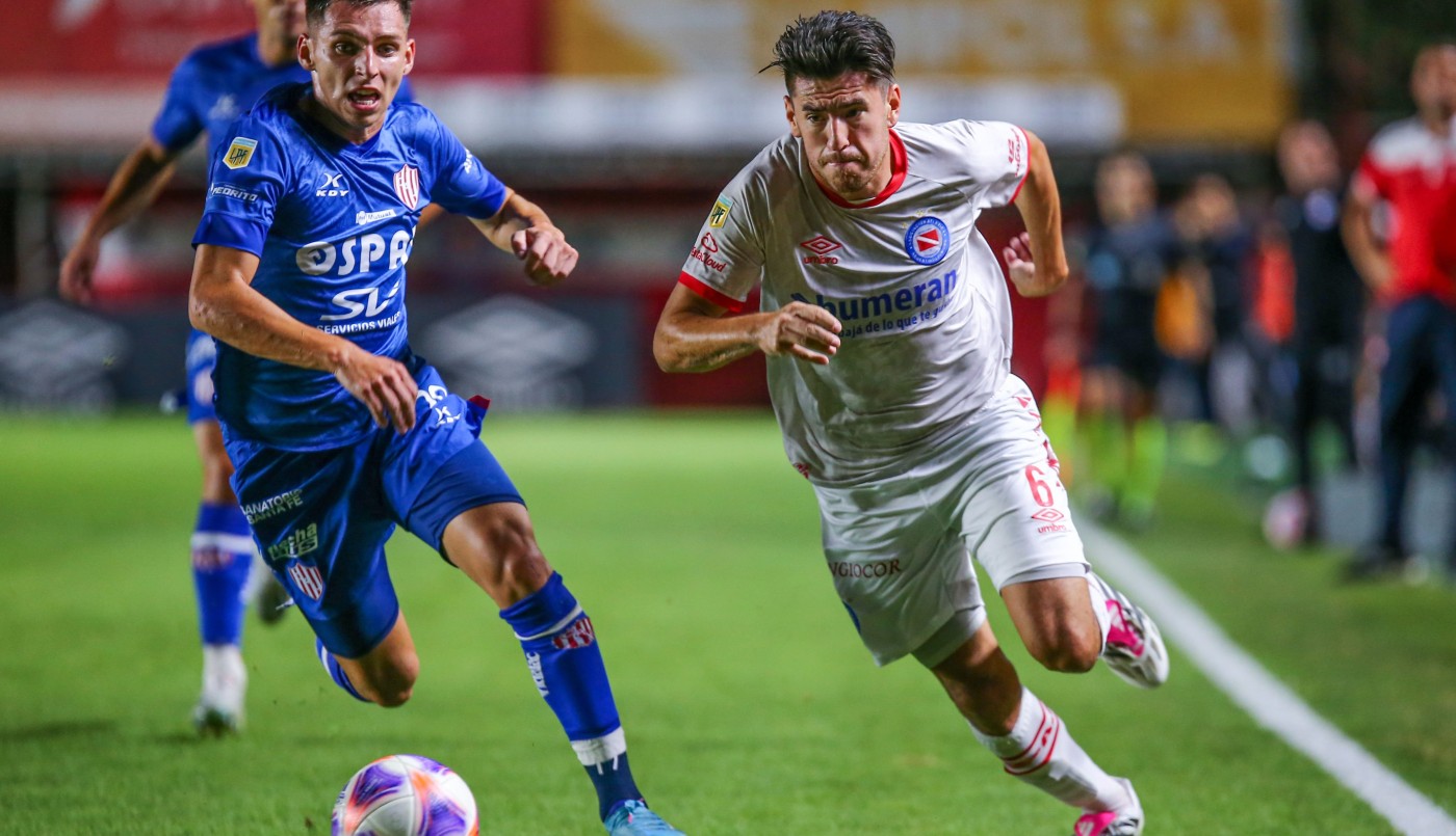 Ya juega Unión ante Argentinos con los siete cambios que dispuso Mosset | Deportes