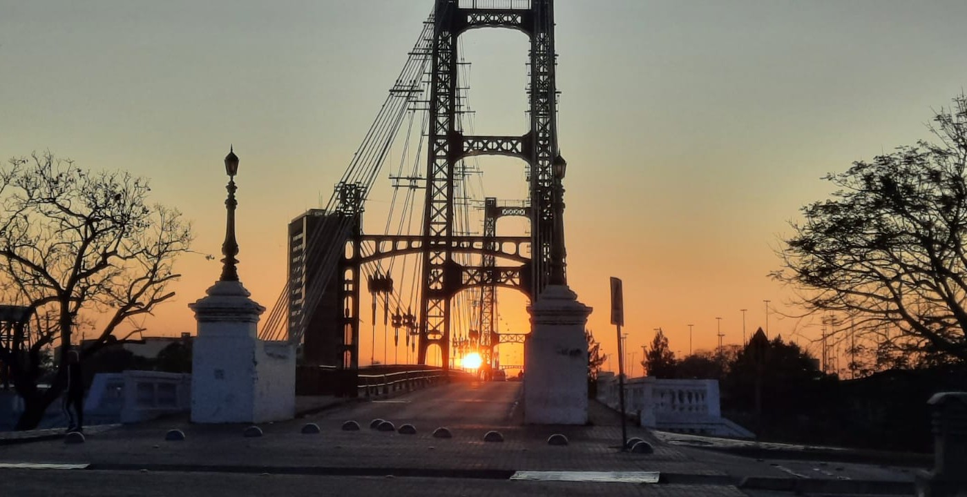 Jueves con amplitud térmica,cielo despejado y buen tiempo en la ciudad | Información General