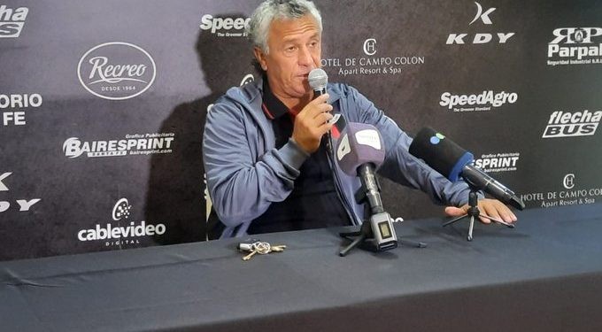 Pipo habló de Farías, un refuerzo, Vélez, Copa Argentina, el VAR y más | Deportes