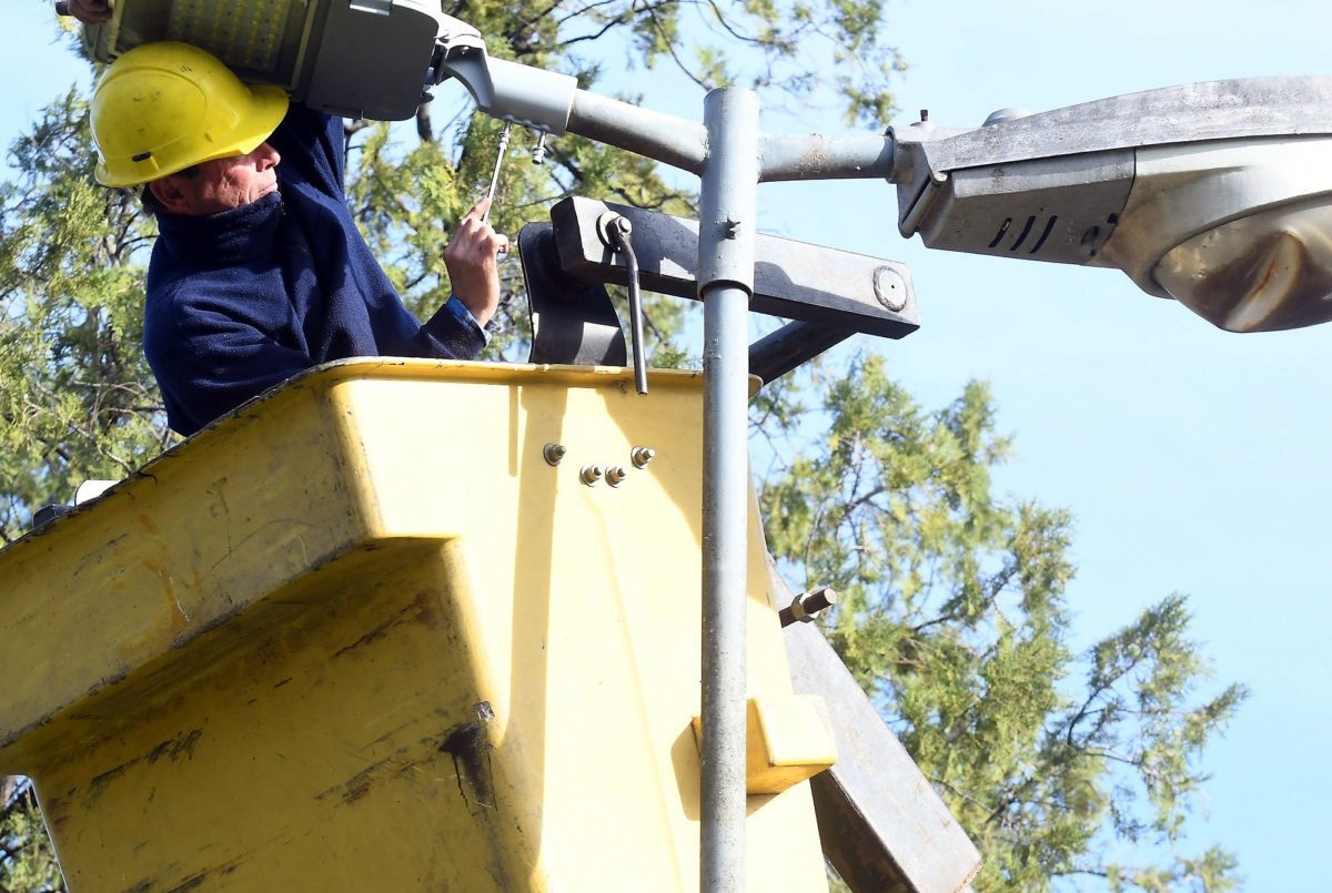 Trabajos de fumigación, iluminación y bacheo previstos para este viernes 21 de abril | Información General