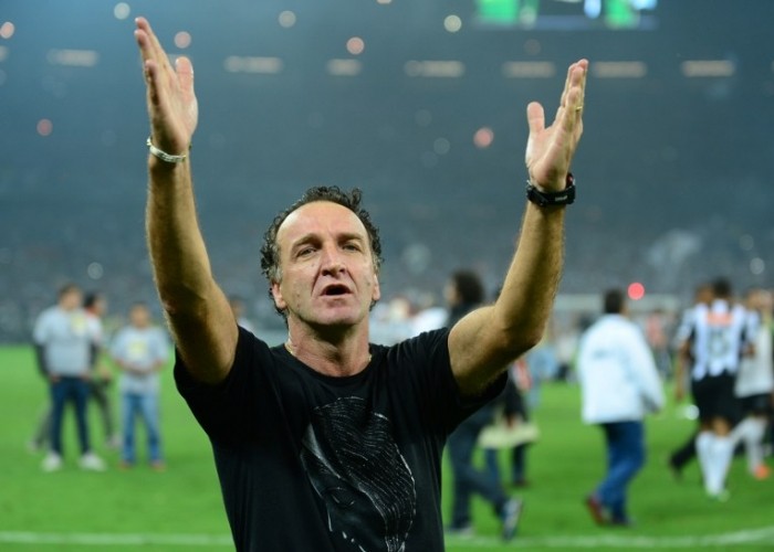 El DT Cuca sale de Corinthians por escándalo por violación de una adolescente ocurrido en 1987 | Deportes