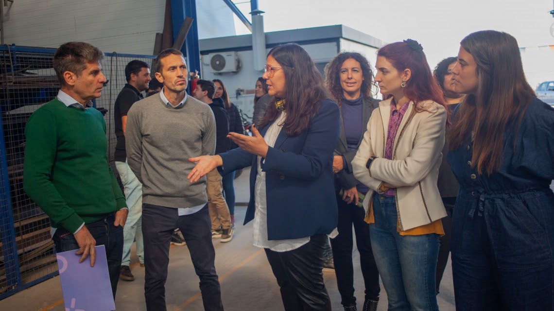 Instalarán lactarios en cinco Parques Industriales que funcionan en territorio santafesino | Igualdad y Género