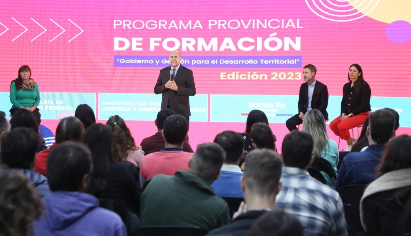 Perotti participó de una jornada de formación de gestión para el Desarrollo Territorial | Información General