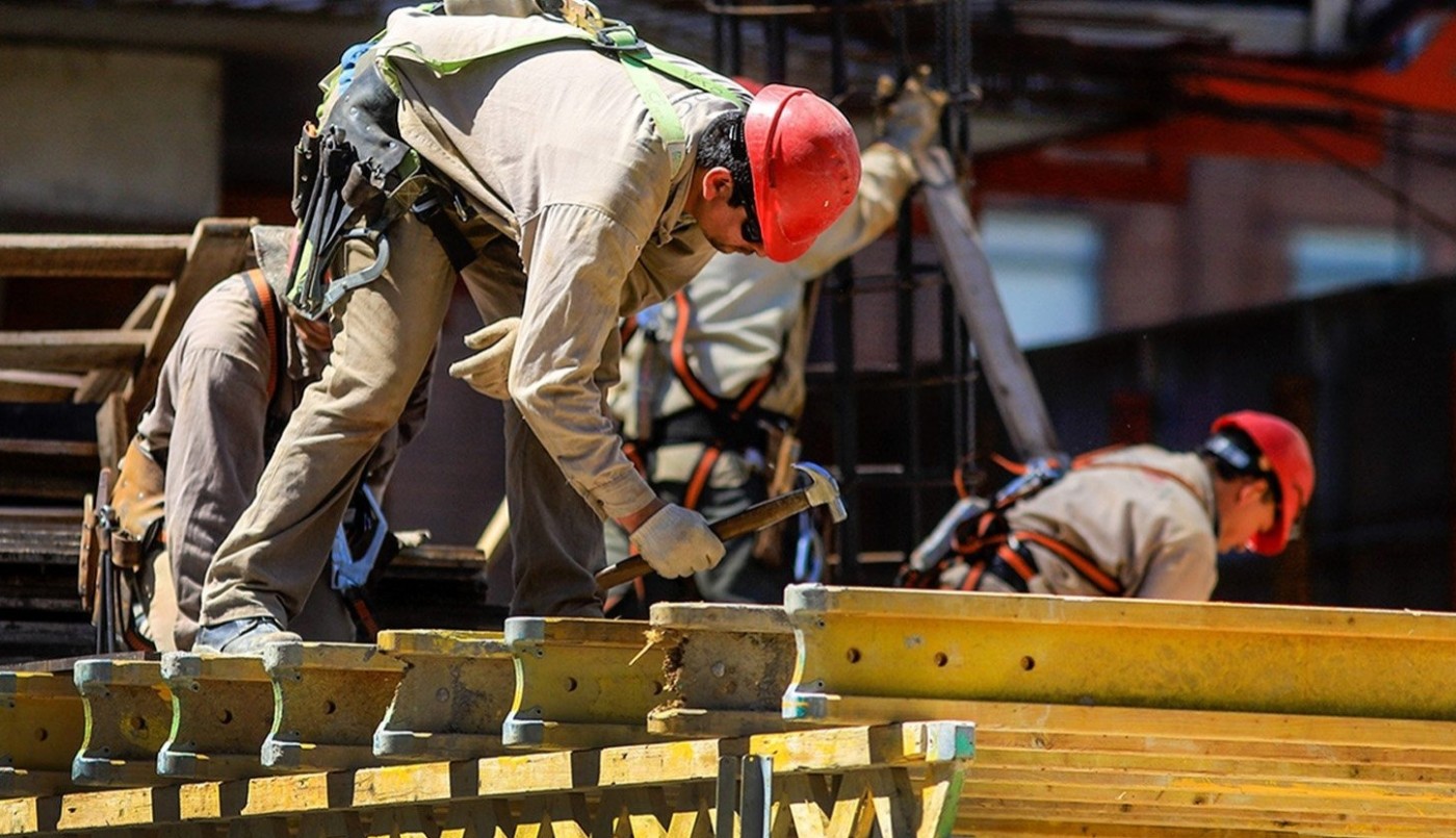 Informan que se crearon 32.400 trabajos registrados en febrero | Información General