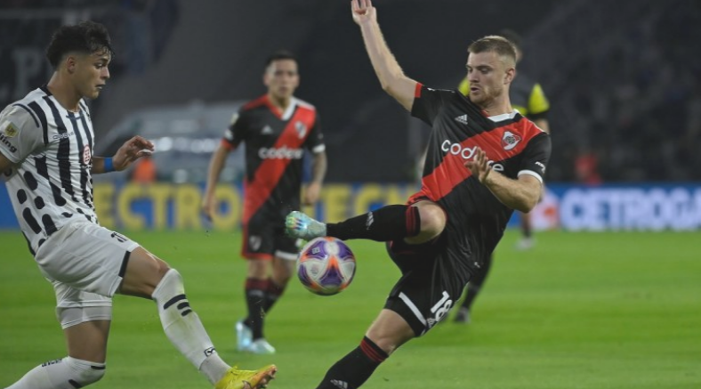 River cayó en Córdoba ante Talleres por 2 a 1 en un partidazo | Deportes