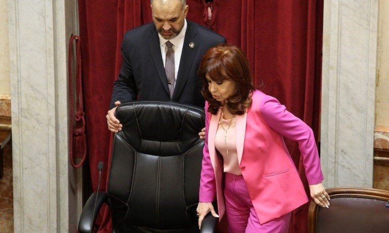 Cristina Kirchner anunció que no será candidata: "No voy a ser mascota del poder" | Nacionales