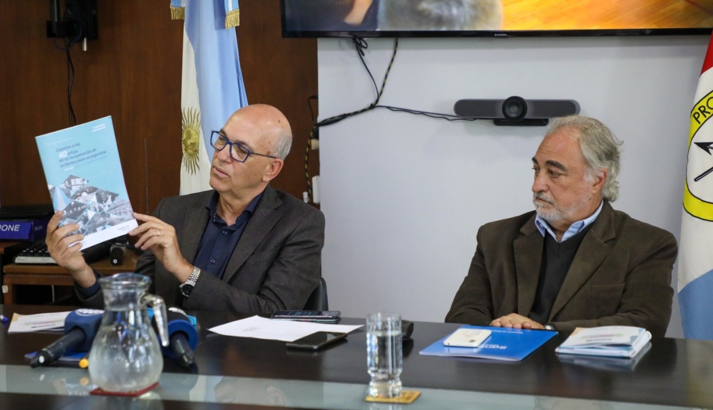 El Ministerio de Educación firmó un convenio de Cooperación con el Centro Ana Frank de Argentina | Información General