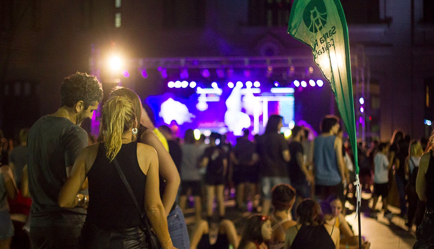 Llega "Kapanga" a Tribus Club de Arte para presentar "A 15 cm de la realidad" | Información General