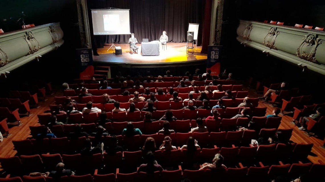 Vuelven las clases presenciales de la Escuela de Oficios Artísticos | Información General