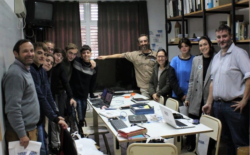 Estudiantes santafesinos construirán un satélite para la competencia CANSAT Argentina | Información General