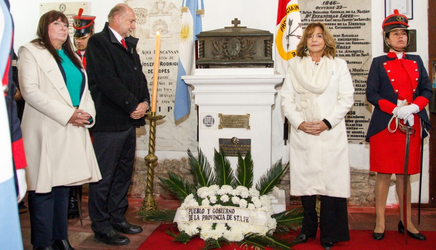 Perotti encabezó el acto por el 185 Aniversario del Fallecimiento del Brigadier López | Información General