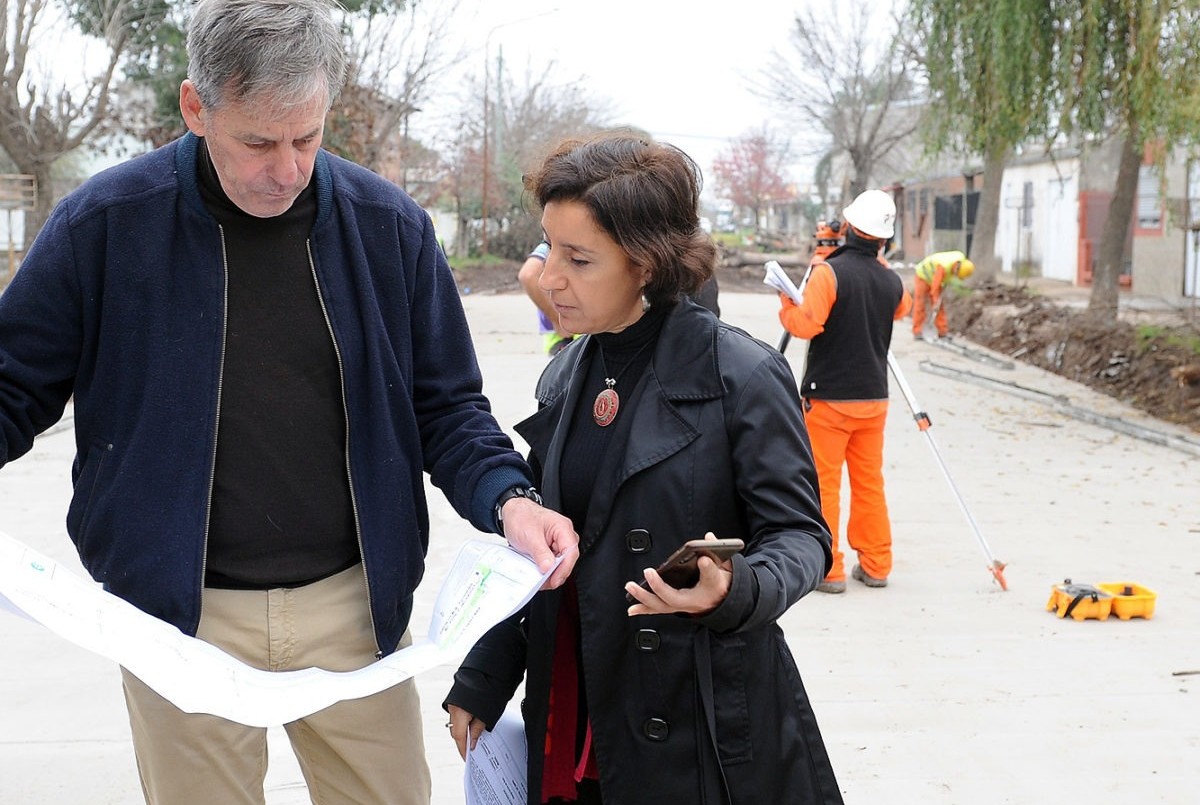 Jatón supervisó las mejoras integrales que conectarán los barrios Peñaloza Norte y Altos de Noguera | Información General