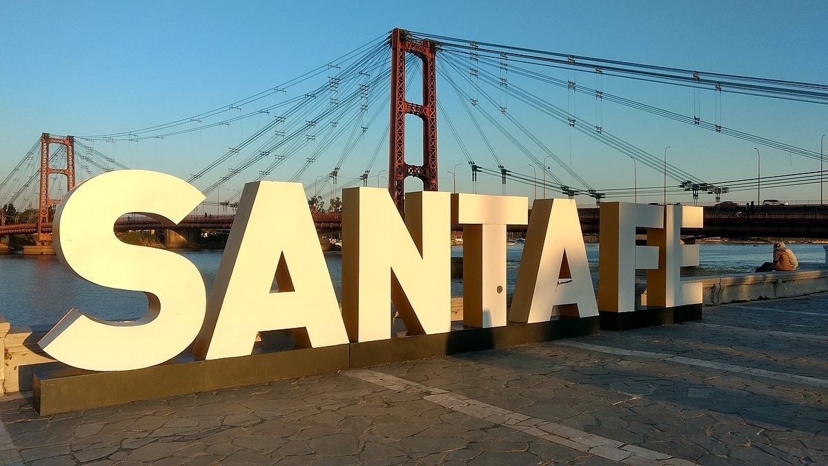 Cielo despejado en la ciudad de Santa Fe | Información General