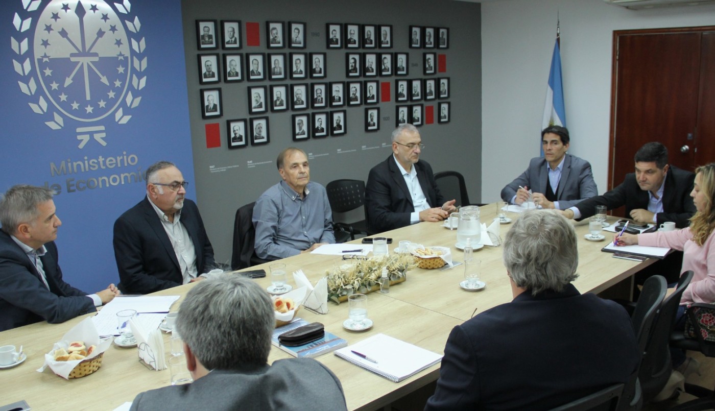 La comisión de análisis tributaria se reunió con sectores de industria y construcción | Información General