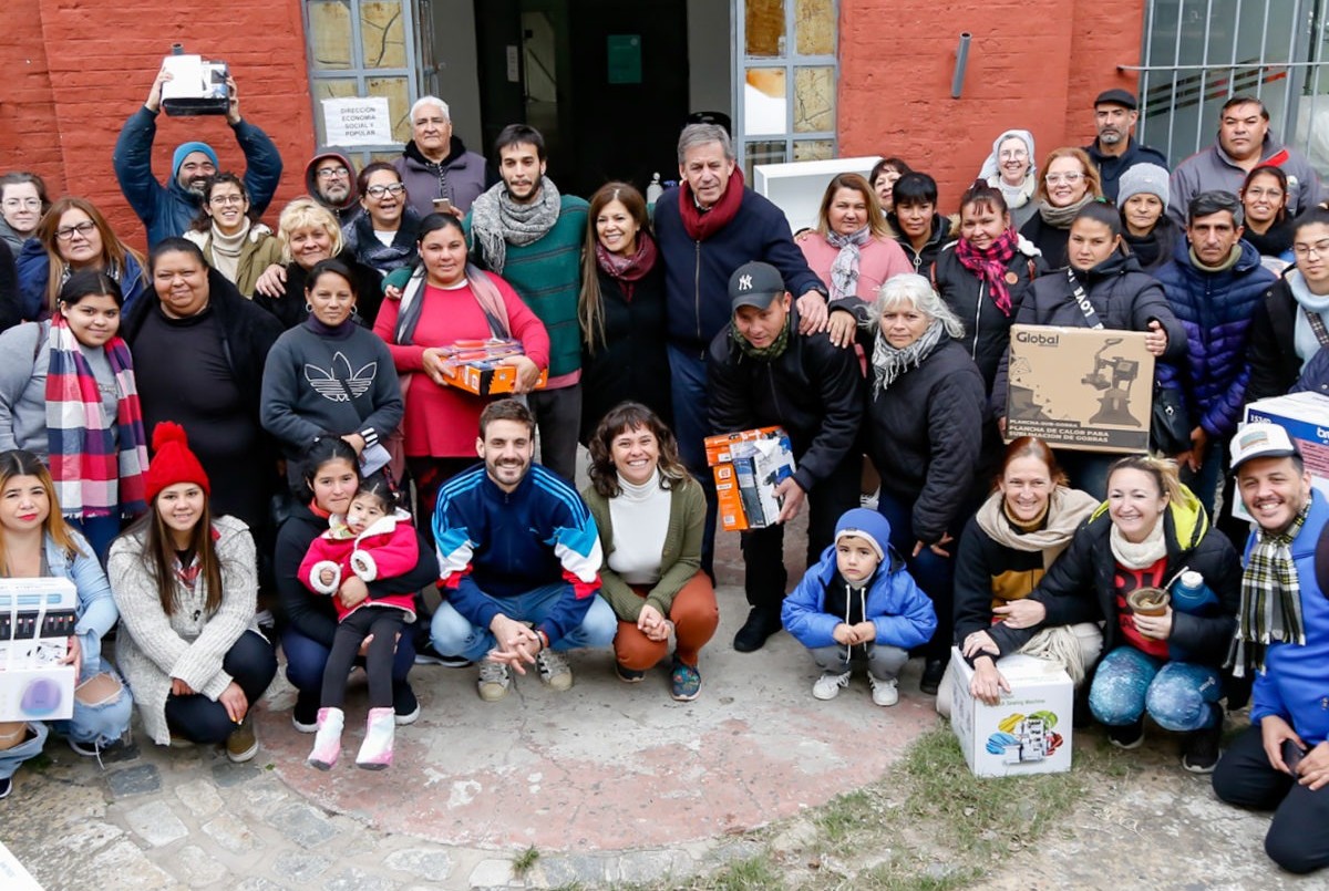 El Banco de Herramientas entregó equipamiento a 36 unidades productivas | Información General