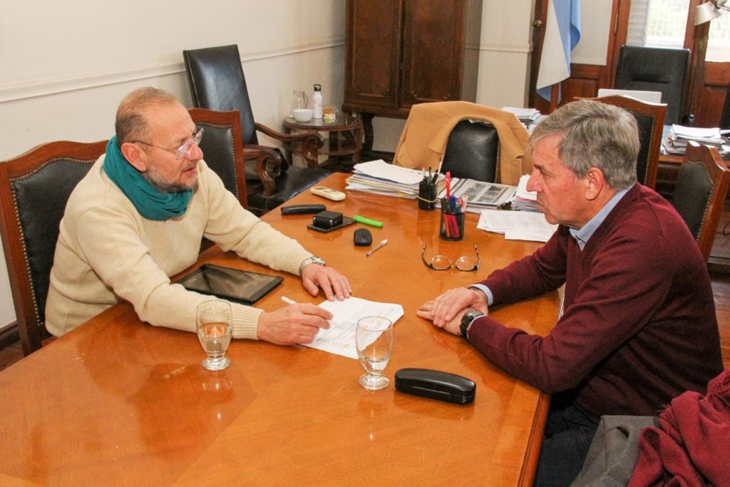 El intendente Emilio Jatón se reunió con el ministro Corach | Información General