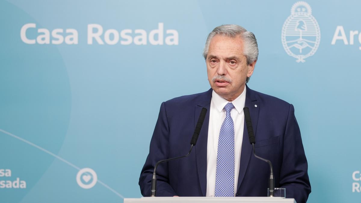 Fernández dijo que Macri desfinanció Anses y que él trabaja para un "fondo solvente" para jubilados | Nacionales