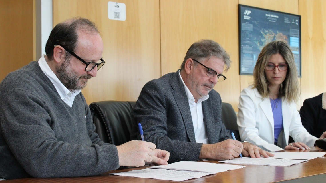 La provincia y Conicet firmaron un convenio de asistencia para el archivo Birri | Información General