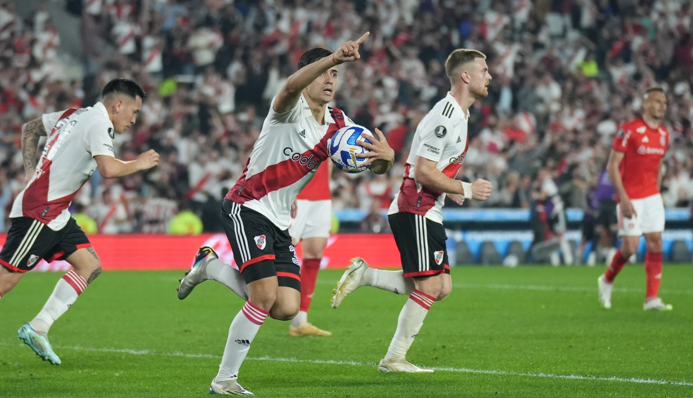 De la mano de Pablo Solari, River remontó el partido y superó a Inter de Porto Alegre | Deportes