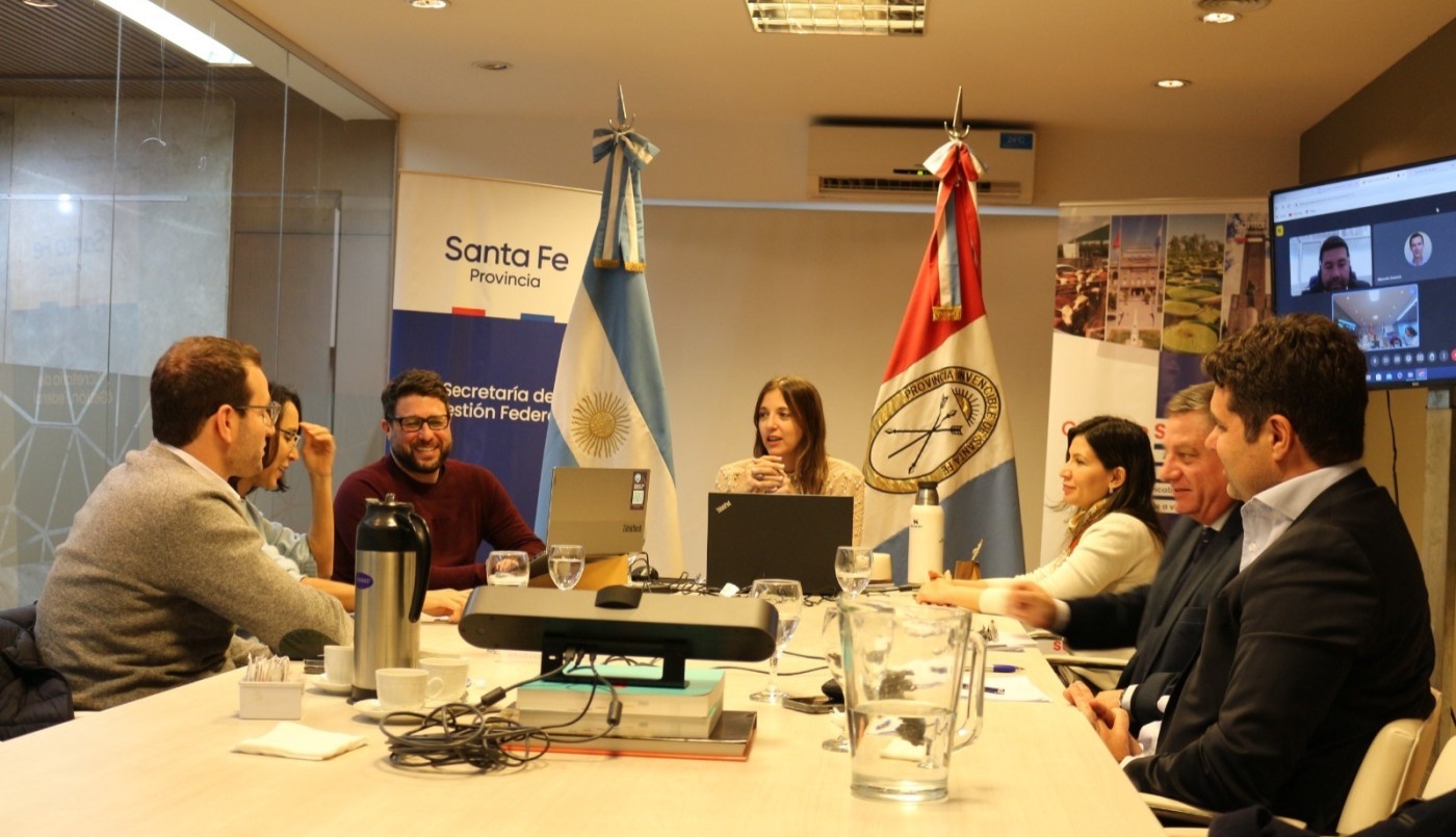 Encuentro con representantes de Facebook, Instagram y WhatsApp en Argentina | Información General